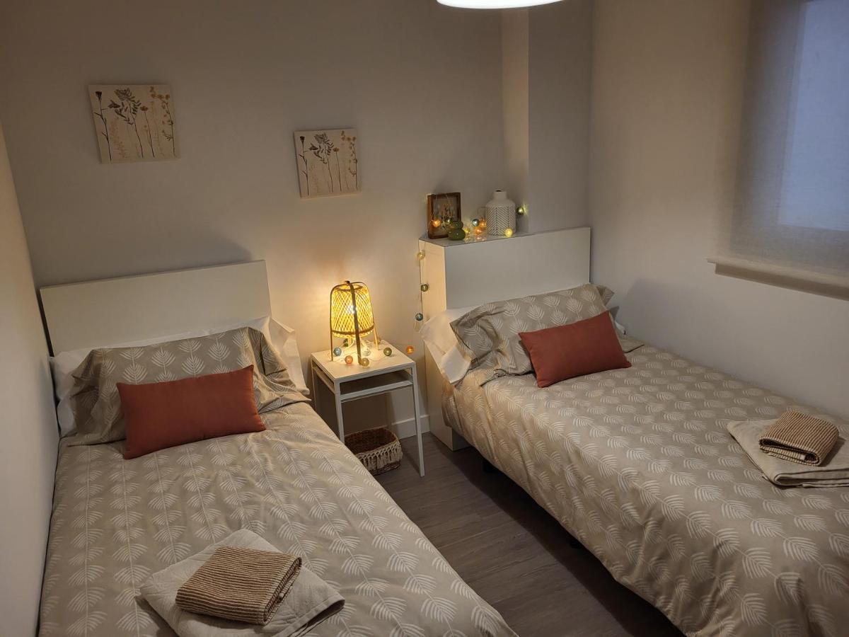Ferienwohnung Alazan Jerez Ii-Parking Gratis-Wifi-Netflix Jerez de la Frontera Exterior foto